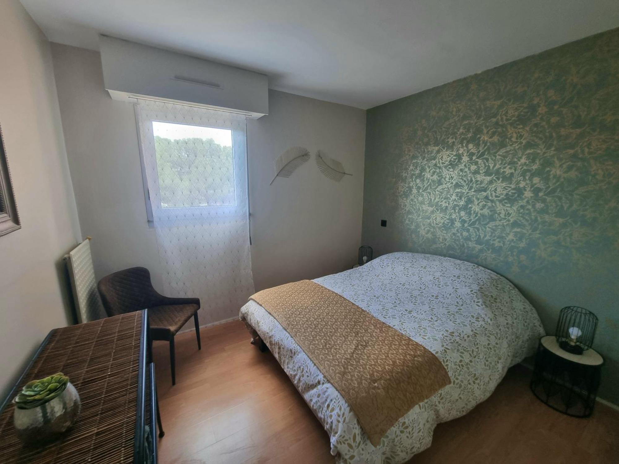 Spacieux T2, Emplacement Ideal Et Parking Prive Uzès Exterior foto